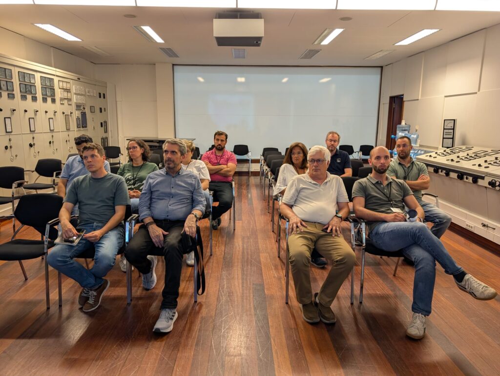 On June 18th, EV4EU Portuguese demonstrator partners gathered at EDA’s facilities on São Miguel Island to host a workshop addressed to EDA users and present the Demonstrator installed at the company premises. 